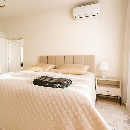 Apartment Spacious 2br Retreat For Families & Friends Near Center