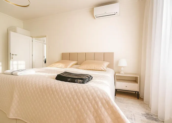 شقة Spacious 2br Retreat For Families & Friends Near Center