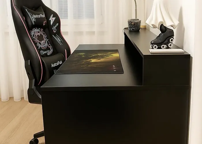 Spacious 2br Retreat For Families & Friends Near Center